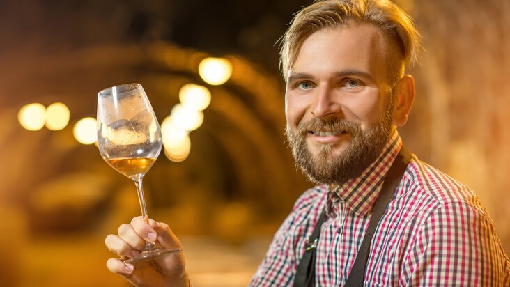 Noble grape juice during cold fermentation