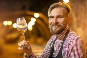 Noble grape juice during cold fermentation