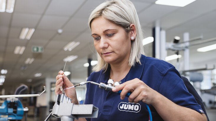 Production de capteurs chez JUMO Belgique