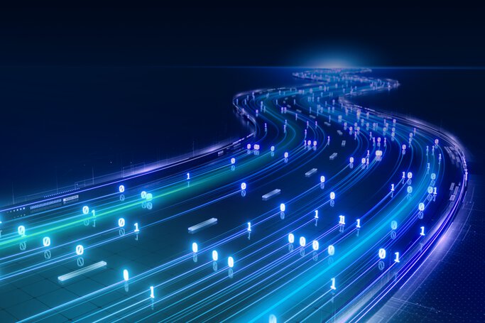 Industrial communication with SPE and IO-Link