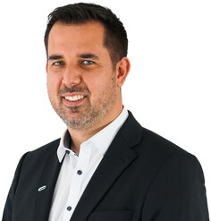 Rainer Molina