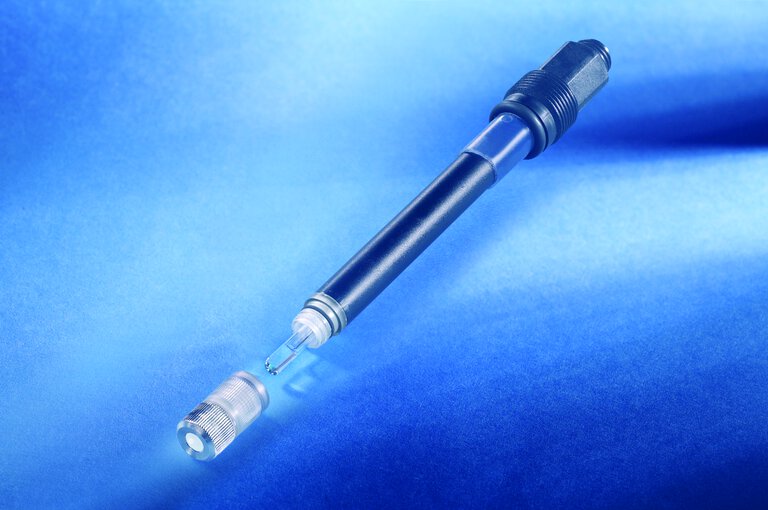 Ammonia detector for leak detection in liquid solutions (201040)