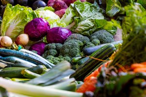 Pomiar temperatury i wilgotności w uprawie warzyw – komory klimatyczne